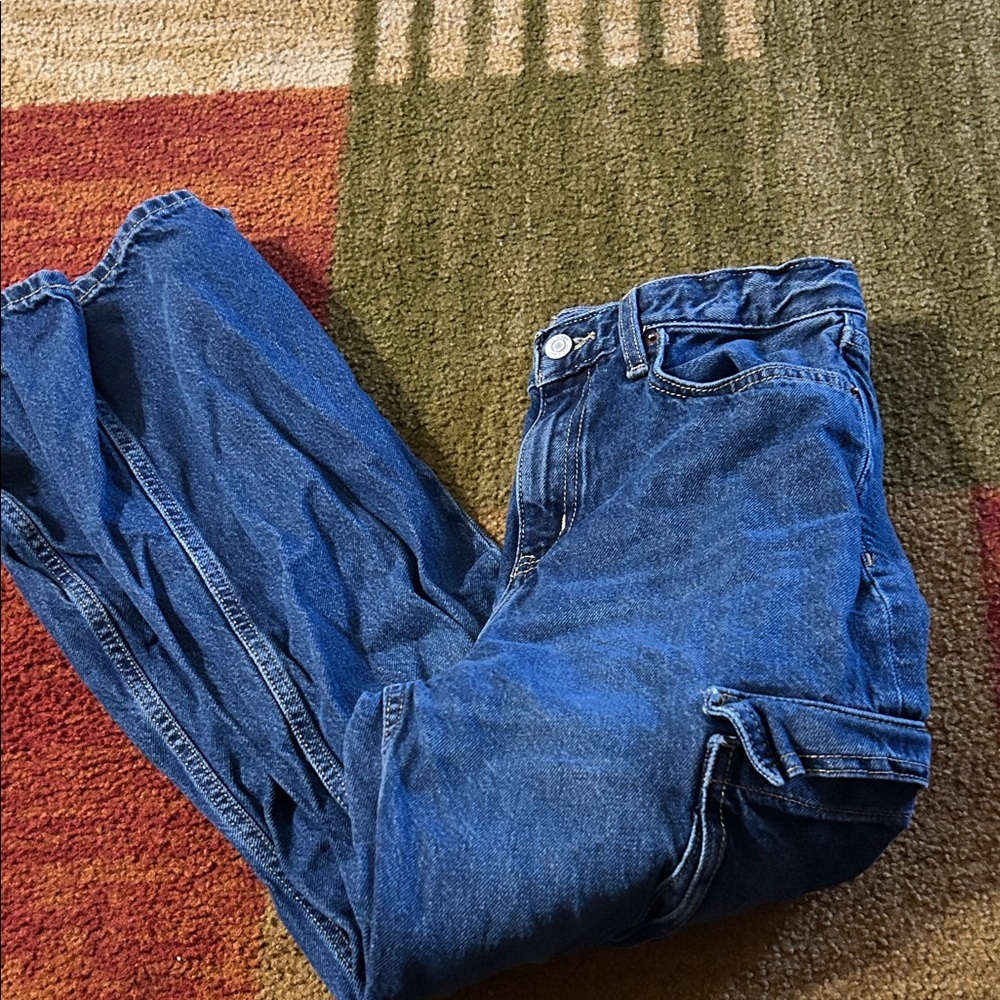 Old Navy Relaxed Fit Men's Jeans in Deep Blue